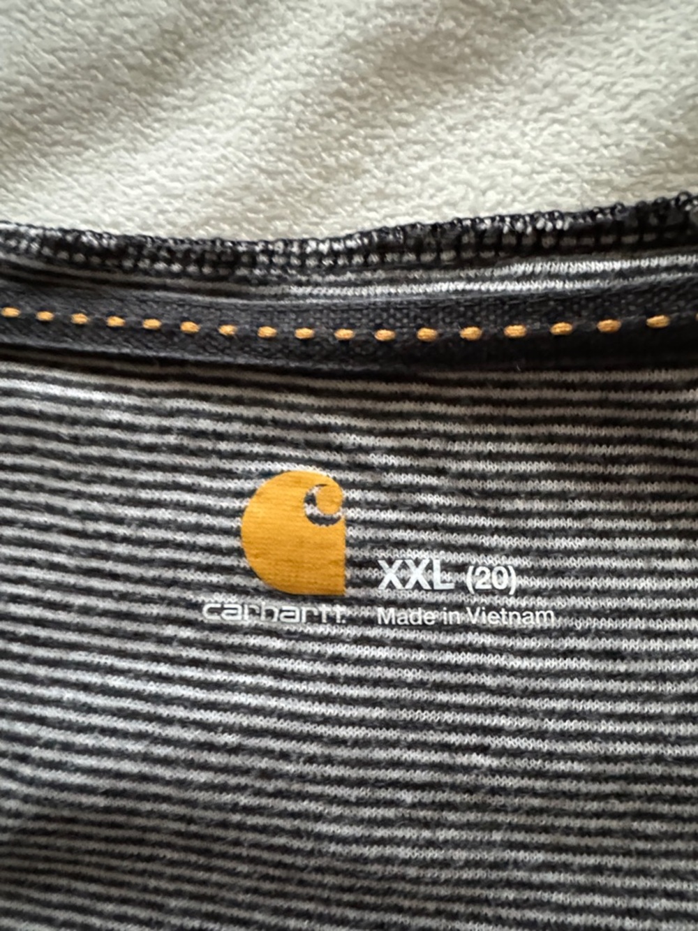 Carhartt lined tee-shirt - Picture 6 of 11